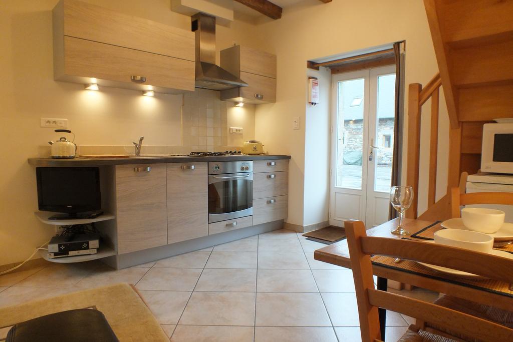 Gites De Lenvos Pontivy Habitación foto
